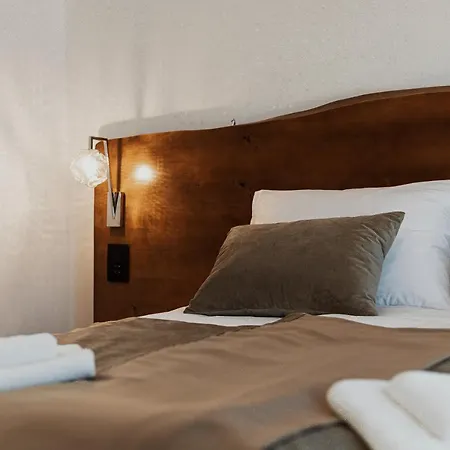 Toplik Village Apartman *