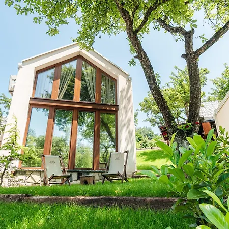 Toplik Village Апартаменты